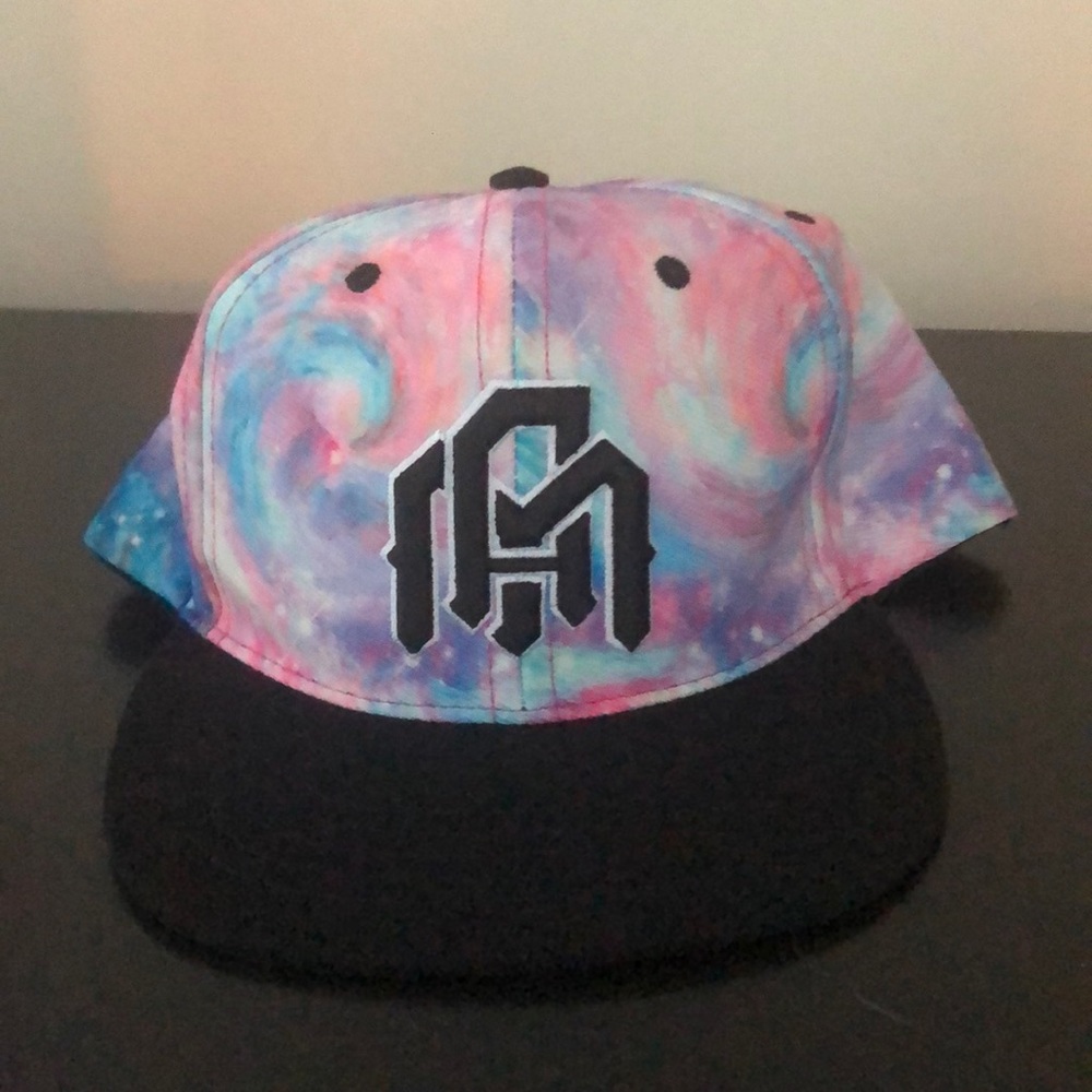 I heart raves galaxy hat